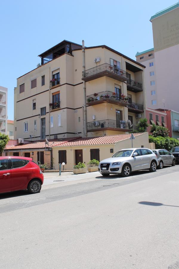 Relaisapartments Porto - Extraordinary Hospitality Альгеро Экстерьер фото